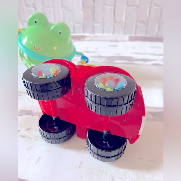 OBall Frog and Car Lot - Picture 7 of 7